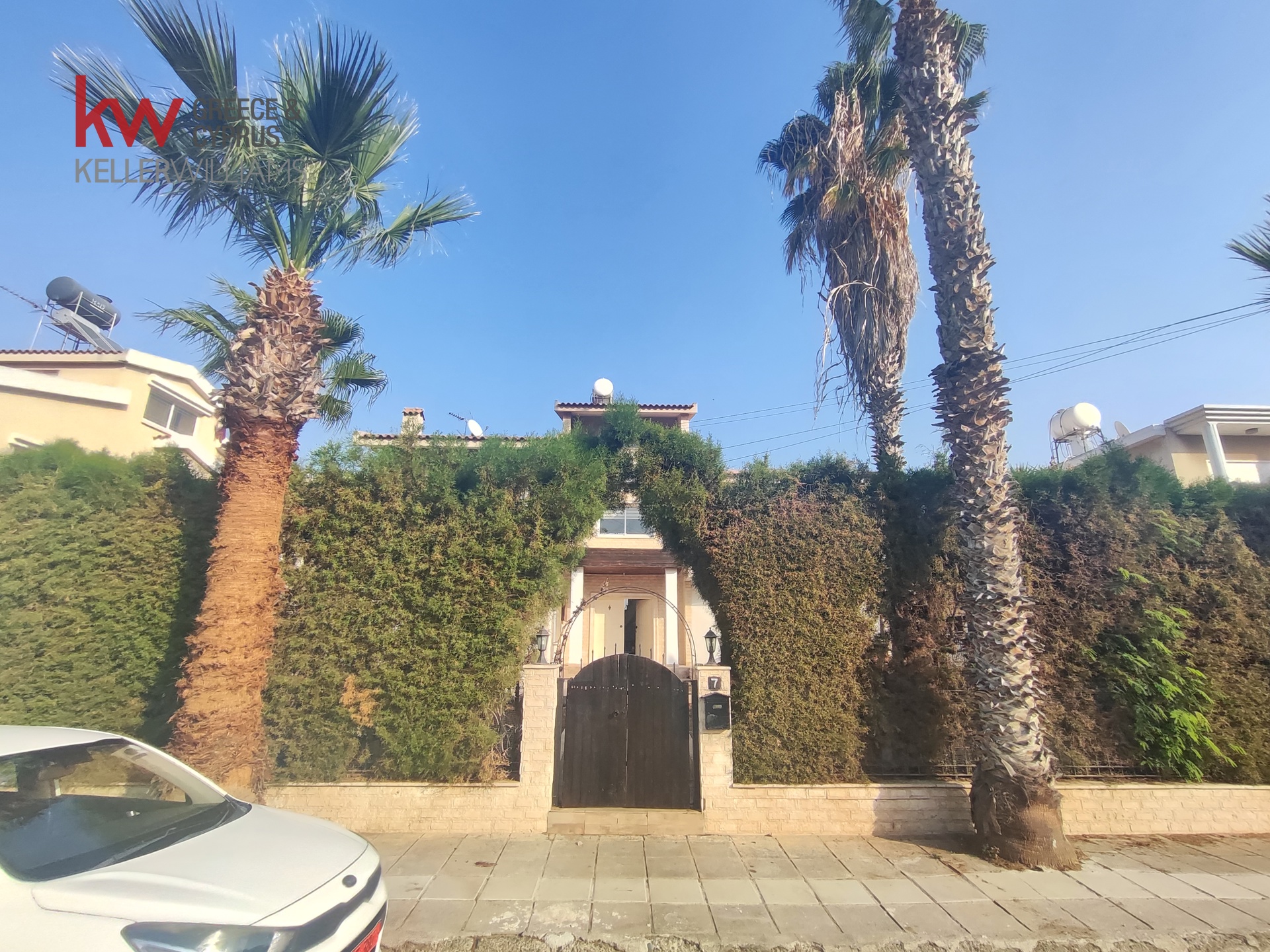 5-bed detached house near Larnaca hospital photo 19