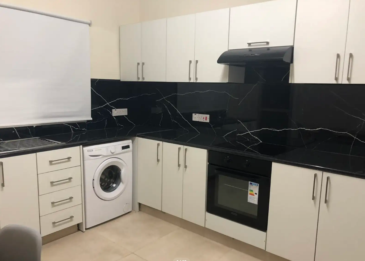 Three Bedroom Apartment in Larnaca Center