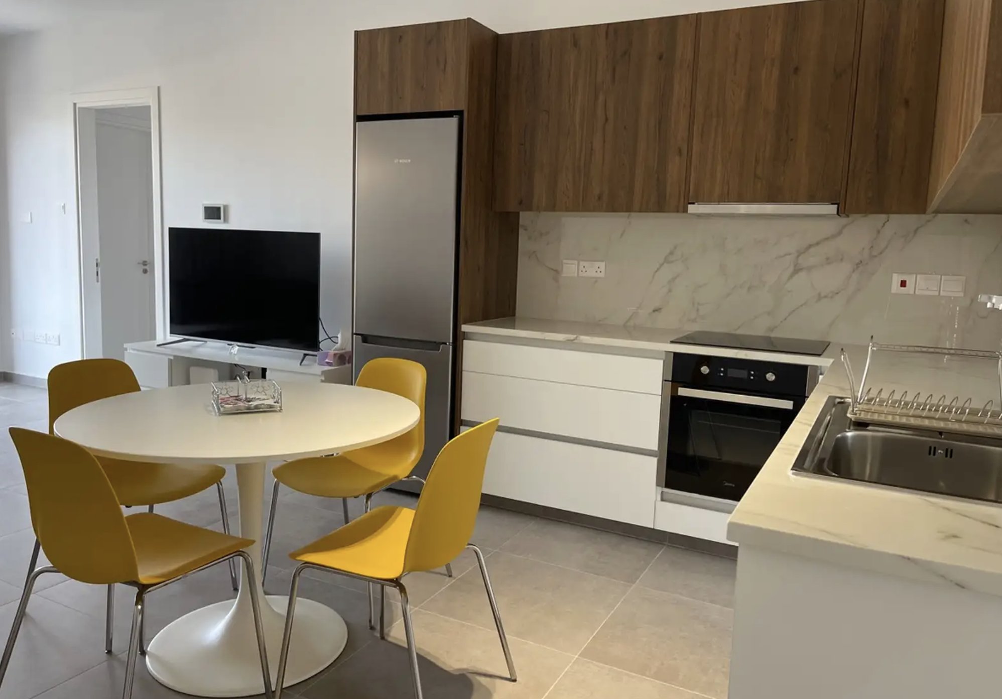 Modern 2-Bedroom Apartment in Parekklisia, Limassol