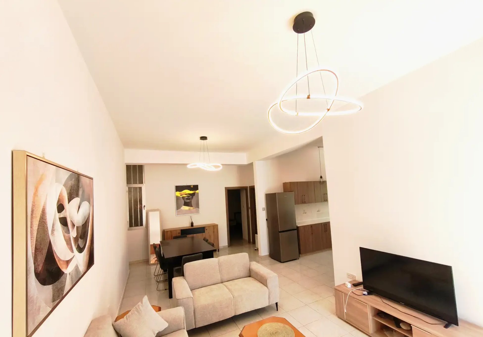Modern 2-Bedroom Apartment in Neapolis, Limassol