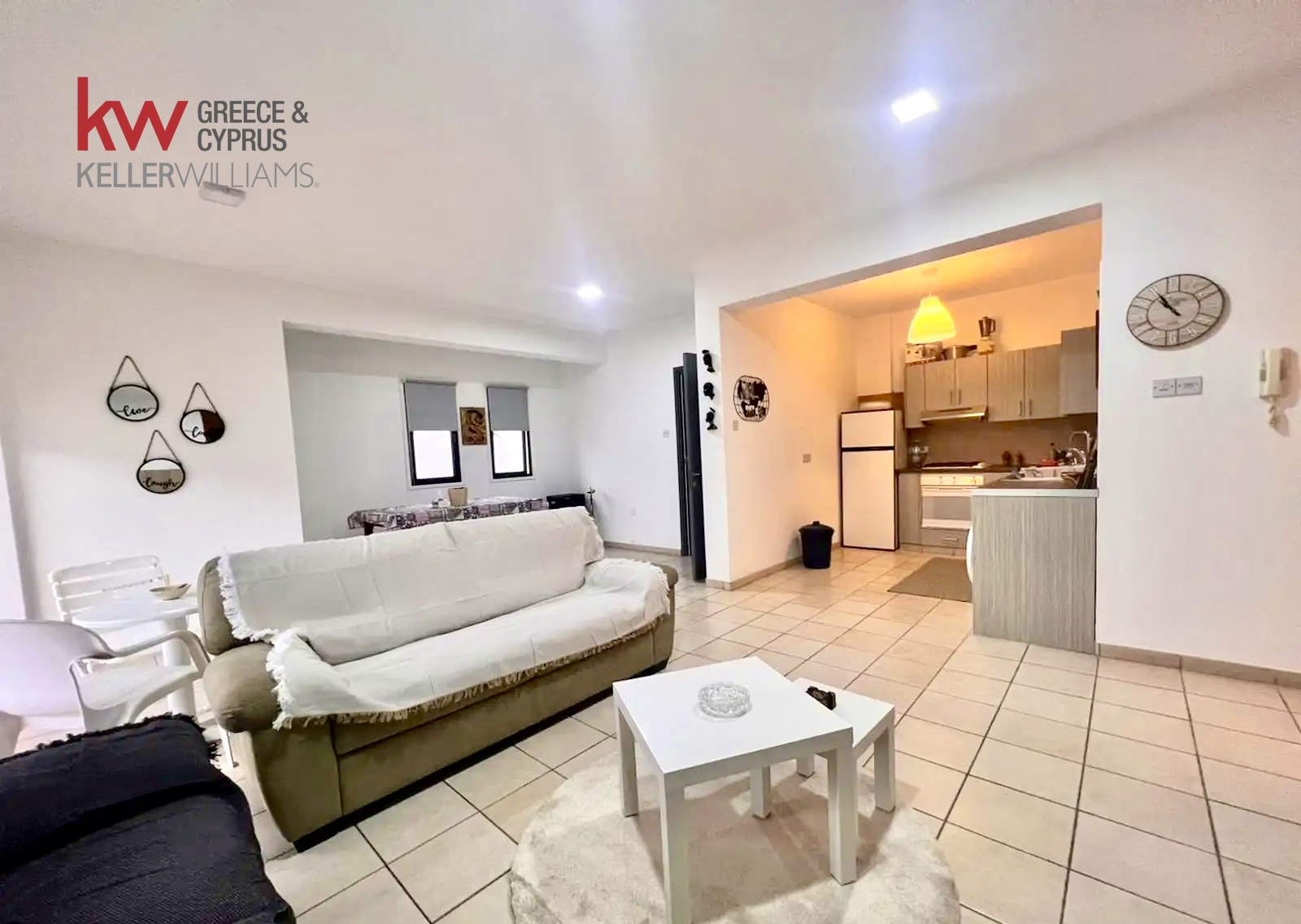 2-bed furnished apartment with balconies in Drosia, Larnaca photo 2