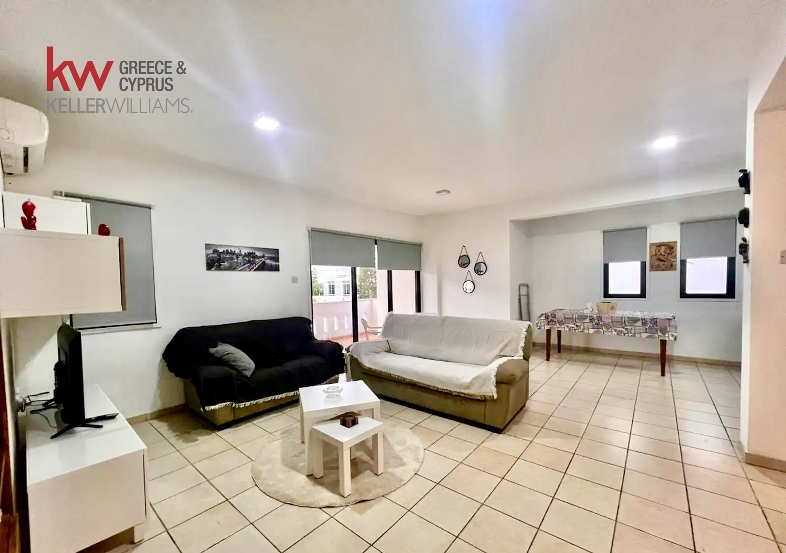 2-bed furnished apartment with balconies in Drosia, Larnaca photo 3