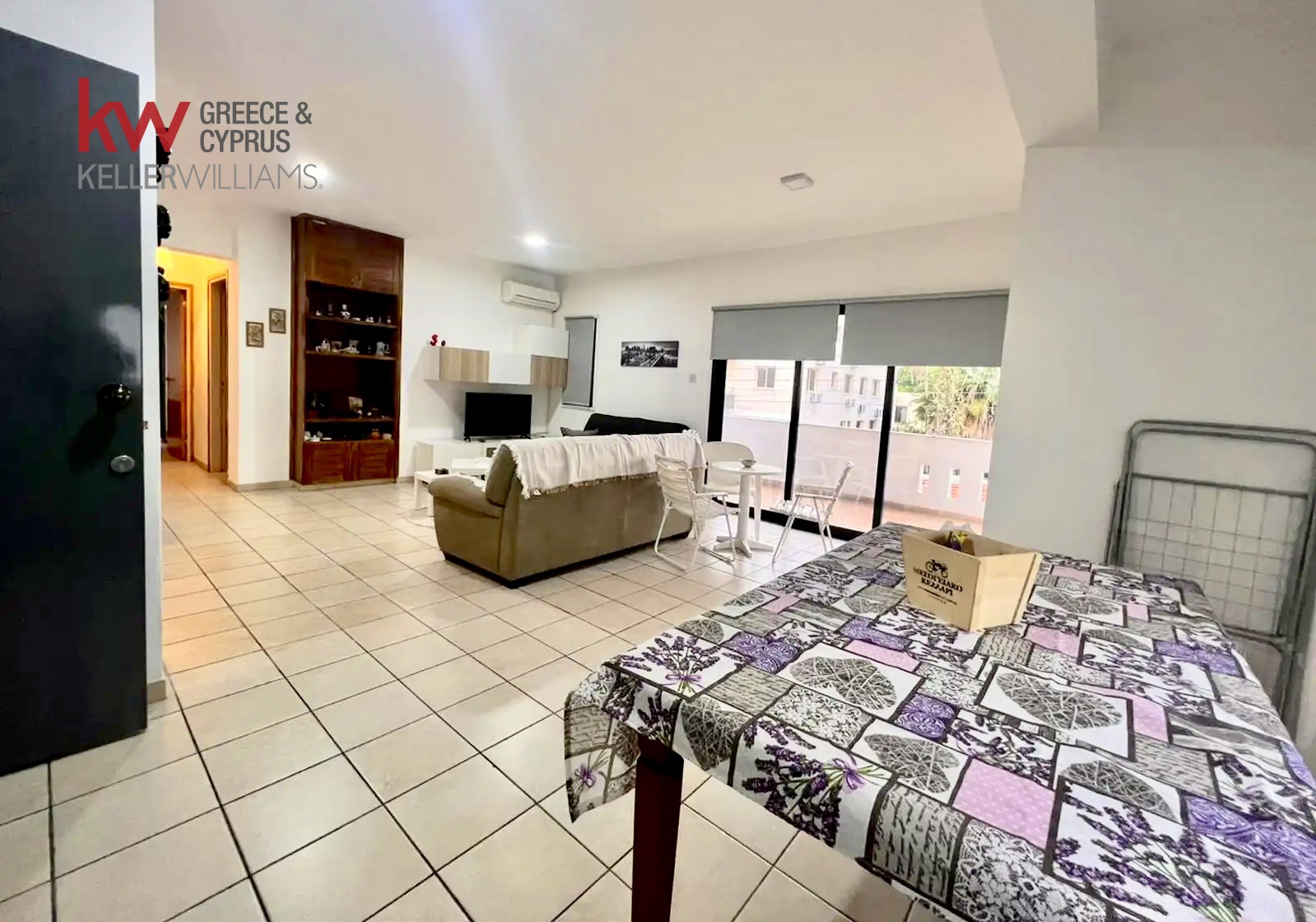 2-bed furnished apartment with balconies in Drosia, Larnaca photo 8
