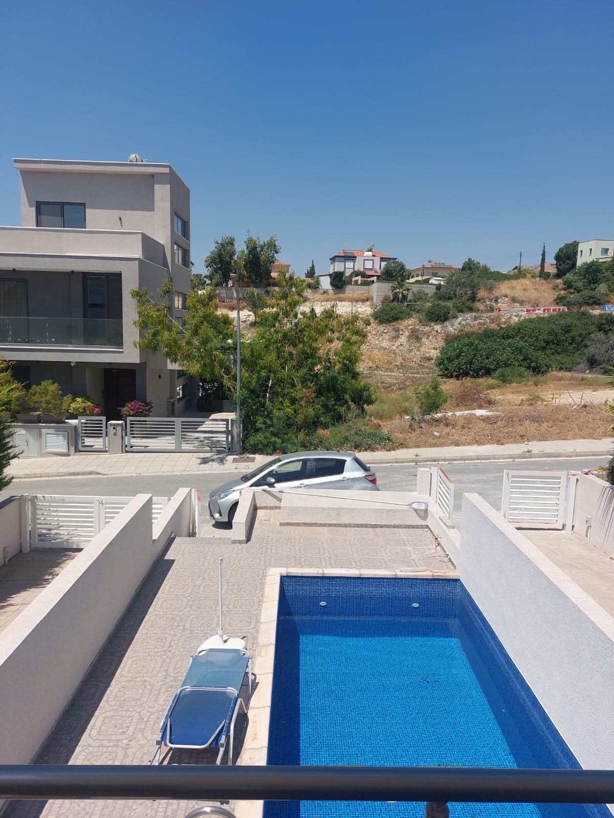 2-Bedroom Detached House For Rent