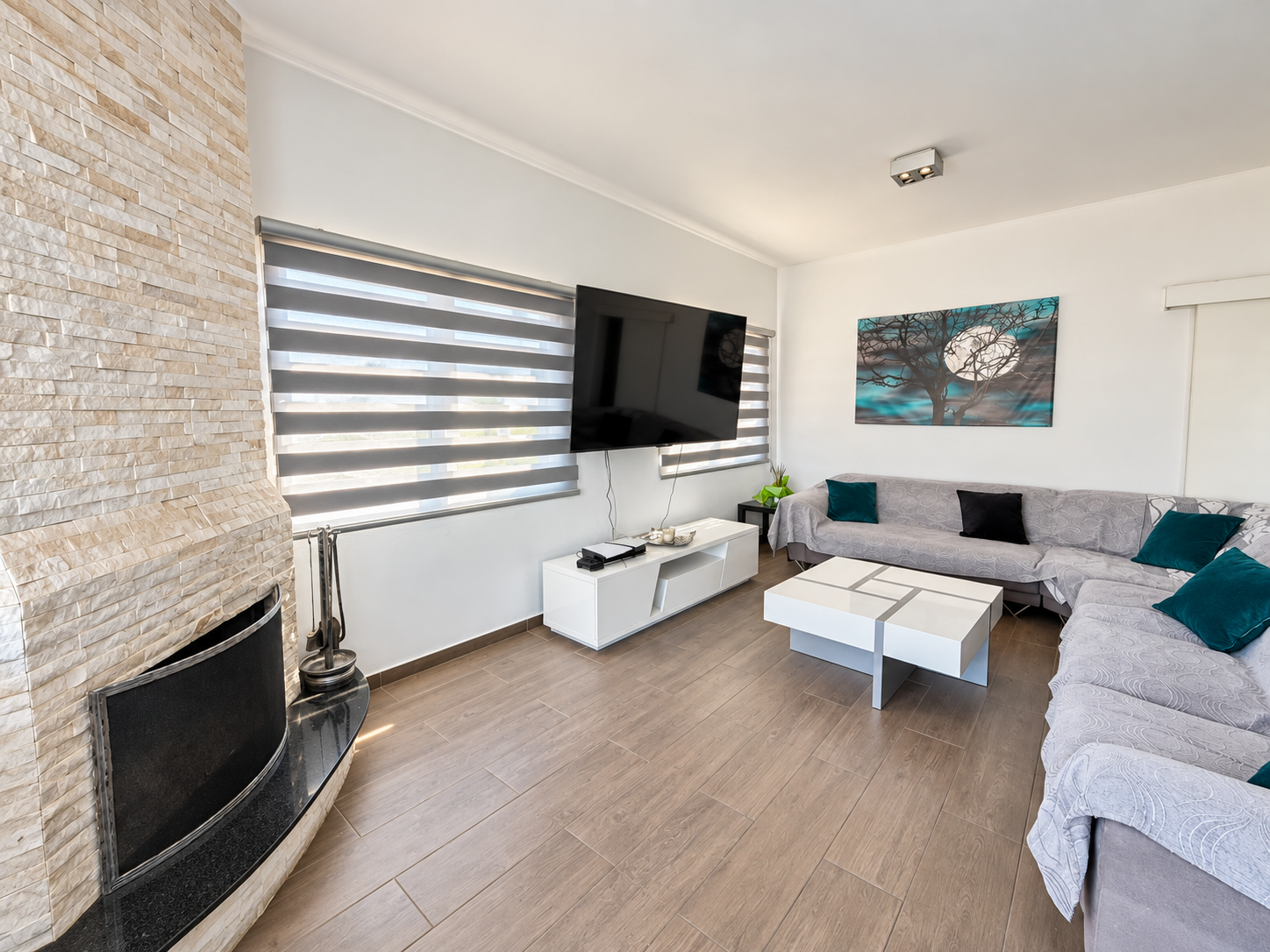 3 Bedroom Upper House For Rent